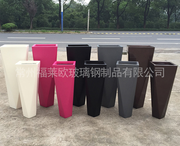上海定制动物玻璃钢雕塑价格