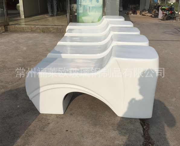 济宁定制动物玻璃钢雕塑生产厂家