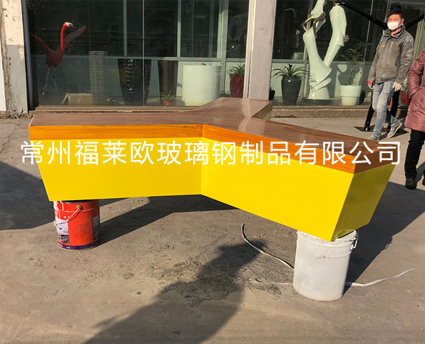 杭州定做人像玻璃钢雕塑公司